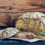 Pane piccante di zucca a basso contenuto di carboidrati dalla pietra per pizza